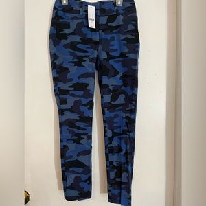 Cami capri pants from NY & Company. NWT